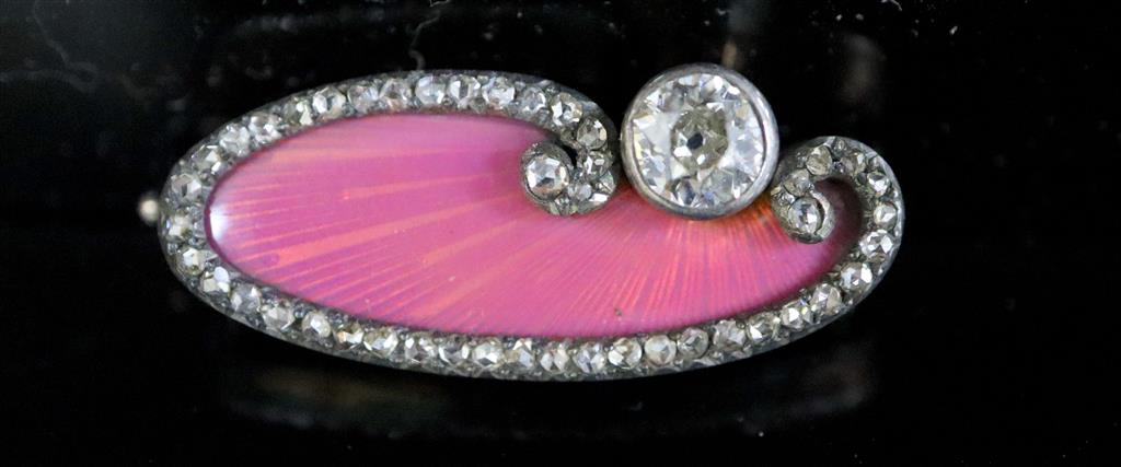 A late 19th/early 20th century Russian 56 zolotnik gold pink guilloche enamel and diamond set oval brooch,
